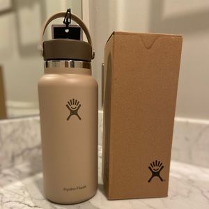 New in Box Limited Edition Hydro Flask - 32oz Whole Foods - Taproot crossposted